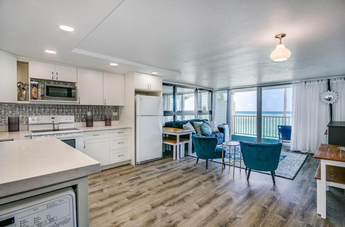 Luxury Beachfront Condo Hau'ula Luaran gambar